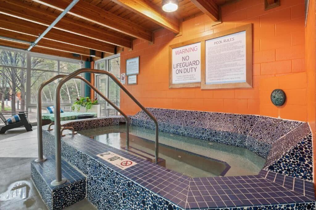 Apartamento Cozysuites Mill District With Pool, Gym #03 Minneapolis