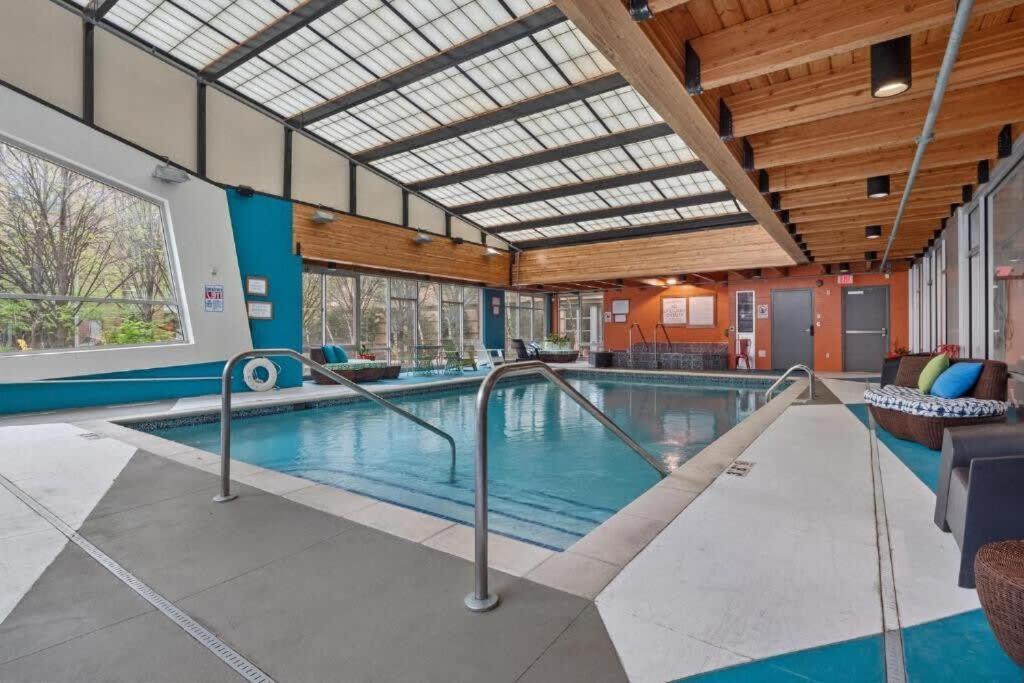 Apartamento Cozysuites Mill District With Pool, Gym #03 *